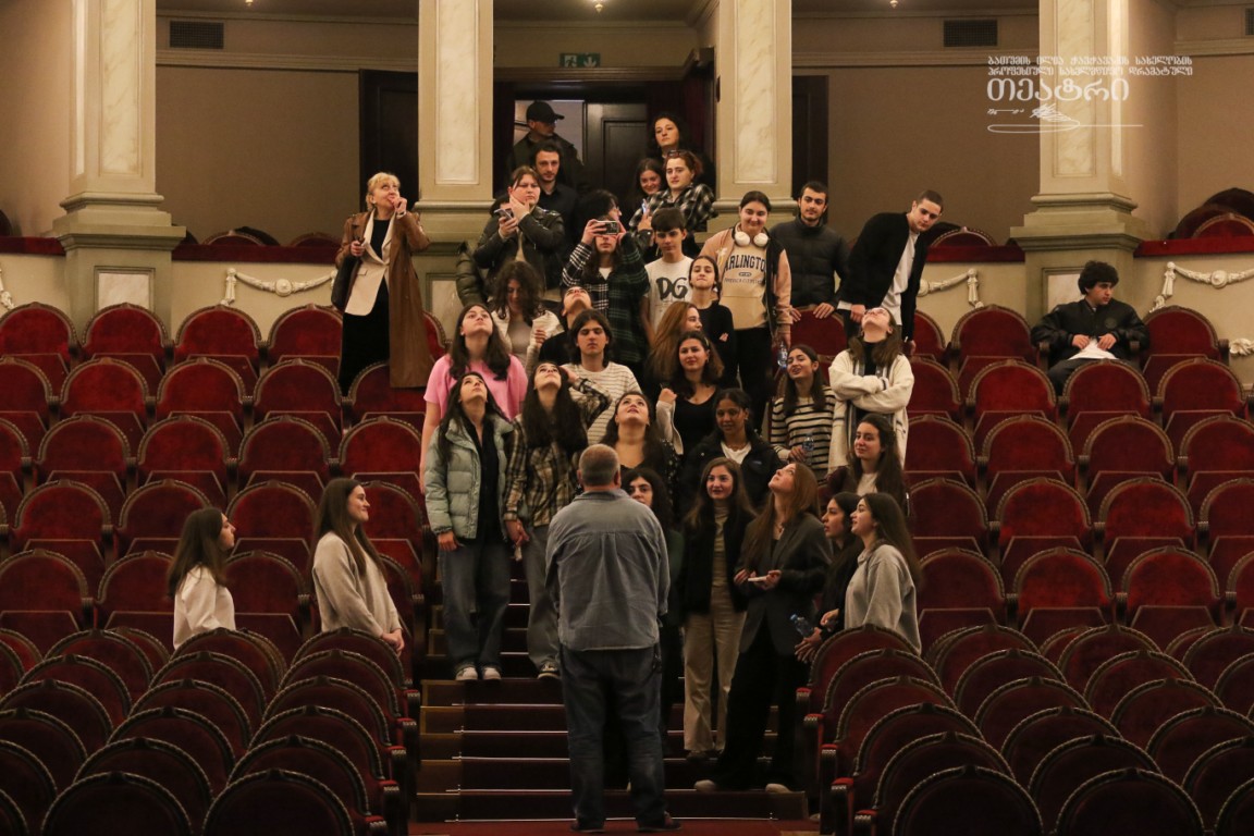 Batumi Public Schools No. 1 & No. 30 visit the theatre